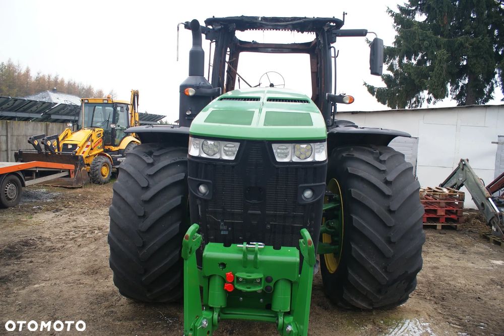 John Deere 8320R - 3