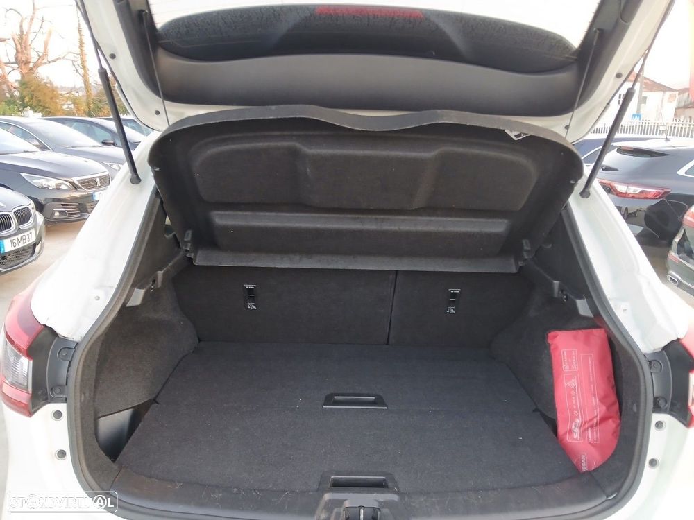 Nissan Qashqai 1.5 dCi N-Connecta Business - 9
