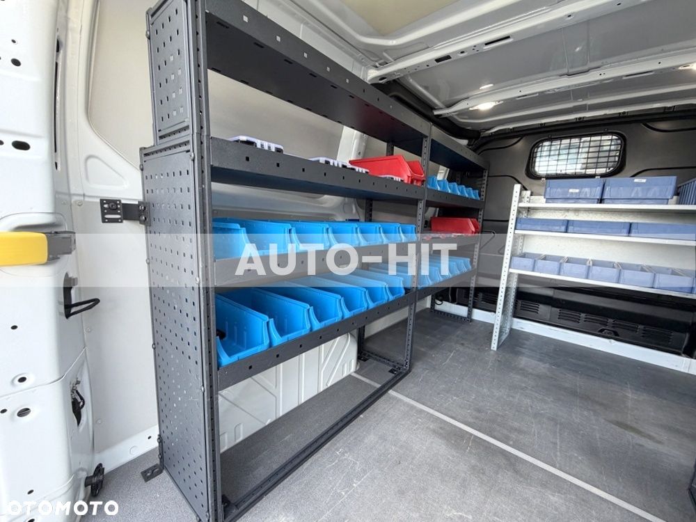 Ford Transit - 18
