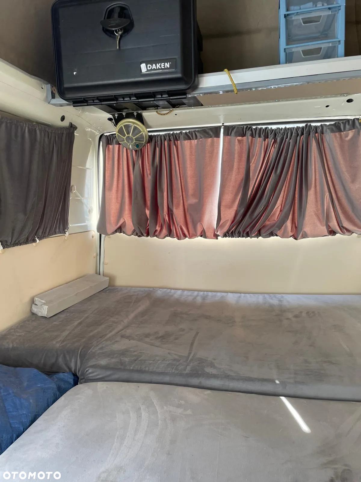 Volkswagen Transporter - 13