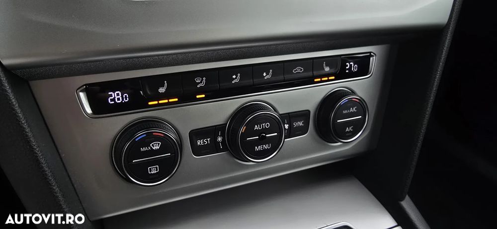 Volkswagen Passat Variant 1.4 TSI (BlueMotion Technology) Comfortline - 14