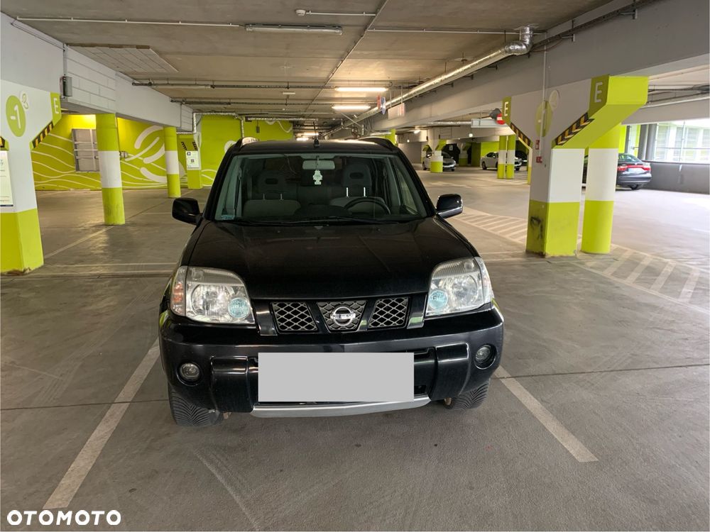Nissan X-Trail - 2