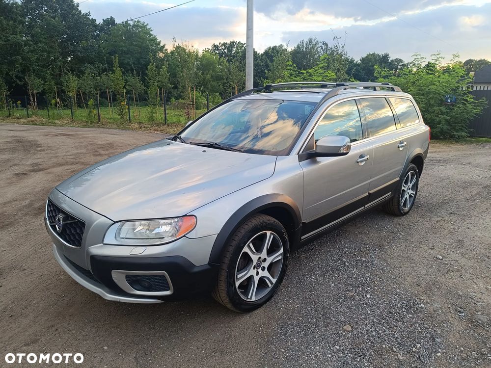Volvo XC 70 T6 AWD Geartronic Momentum - 1