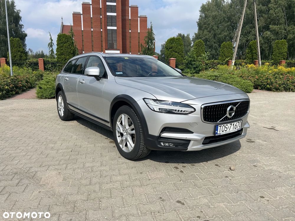Volvo V90 Cross Country T5 AWD Ocean Race - 17