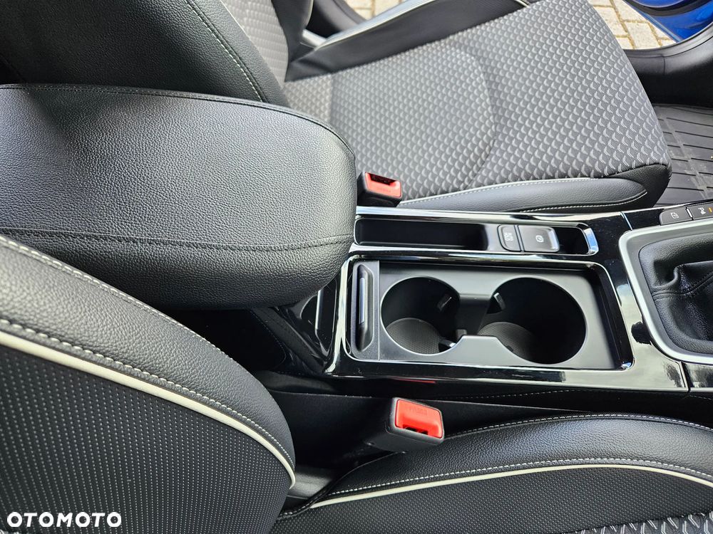 Kia Ceed 1.5 T-GDI Business Line - 35