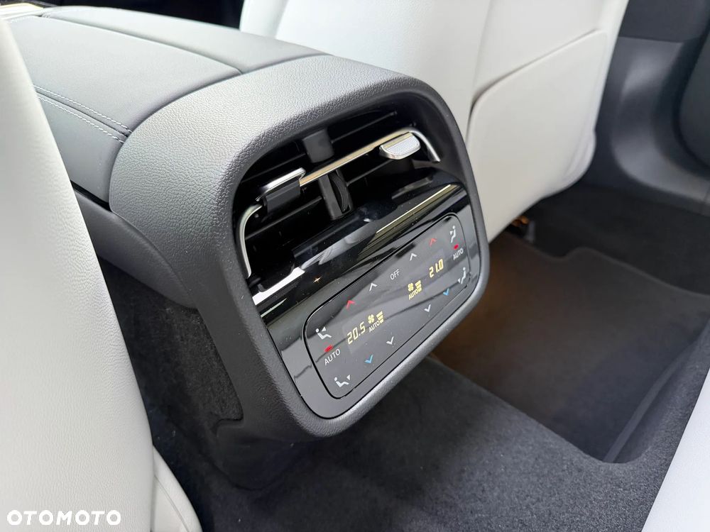 Mercedes-Benz Klasa E 220 d 4-Matic Exclusive - 20