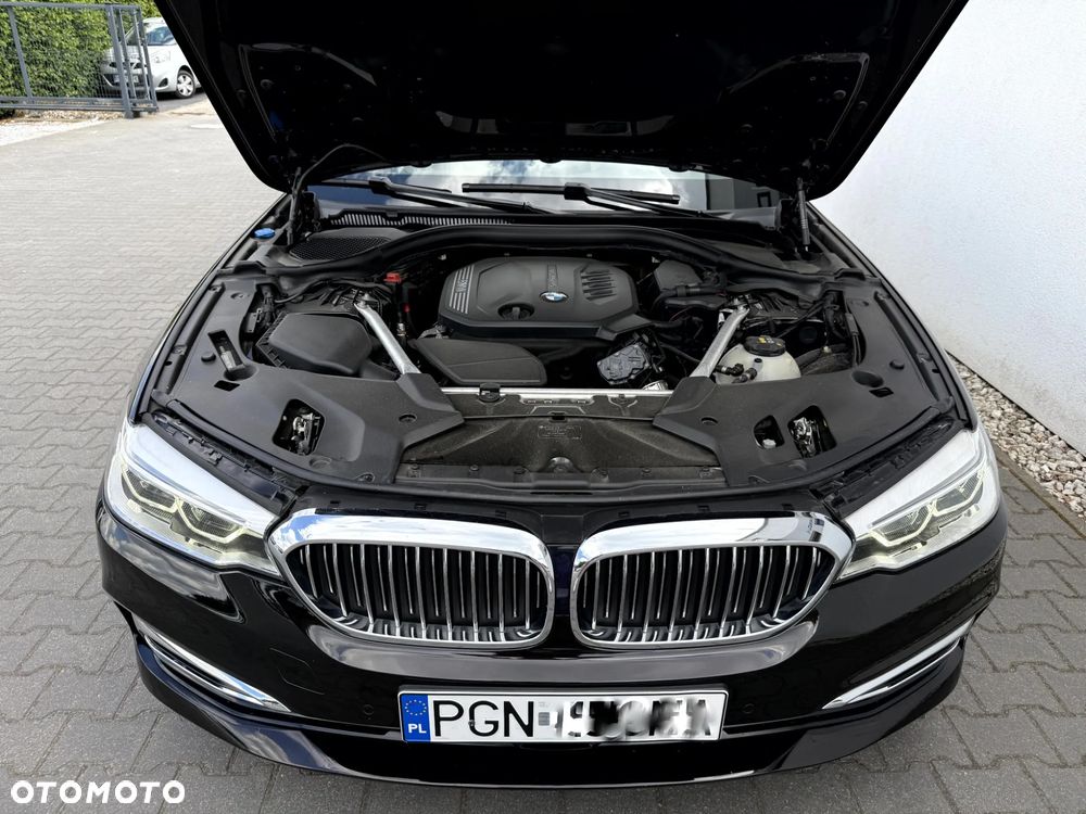 BMW Seria 5 520d xDrive Luxury Line - 26