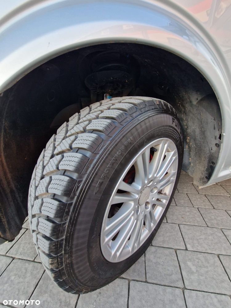 Mercedes-Benz Vito - 17