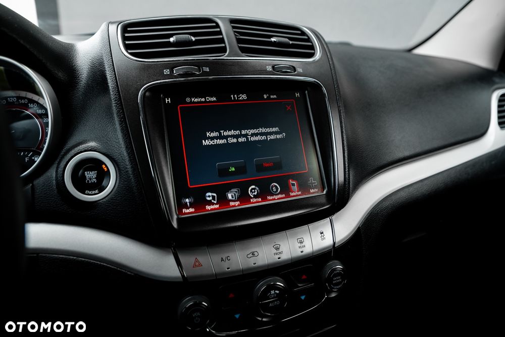 Dodge Journey - 32