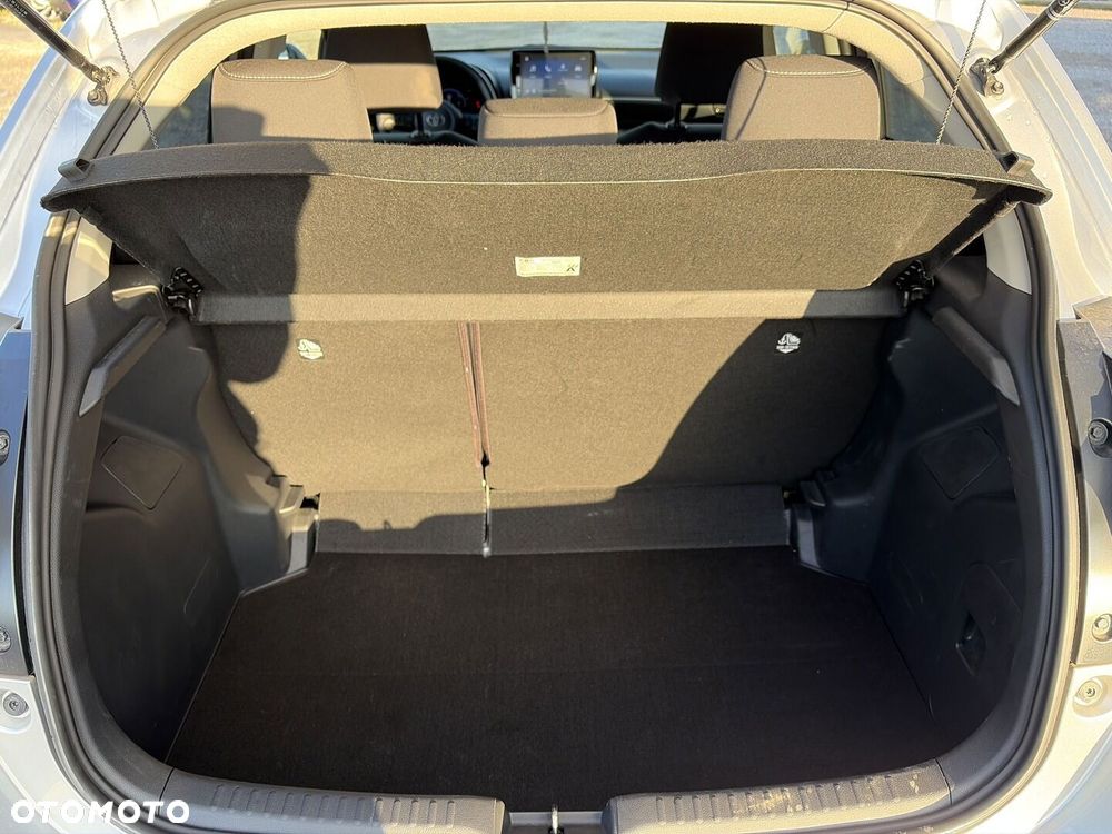 Toyota Yaris Hybrid 1.5 Style - 15