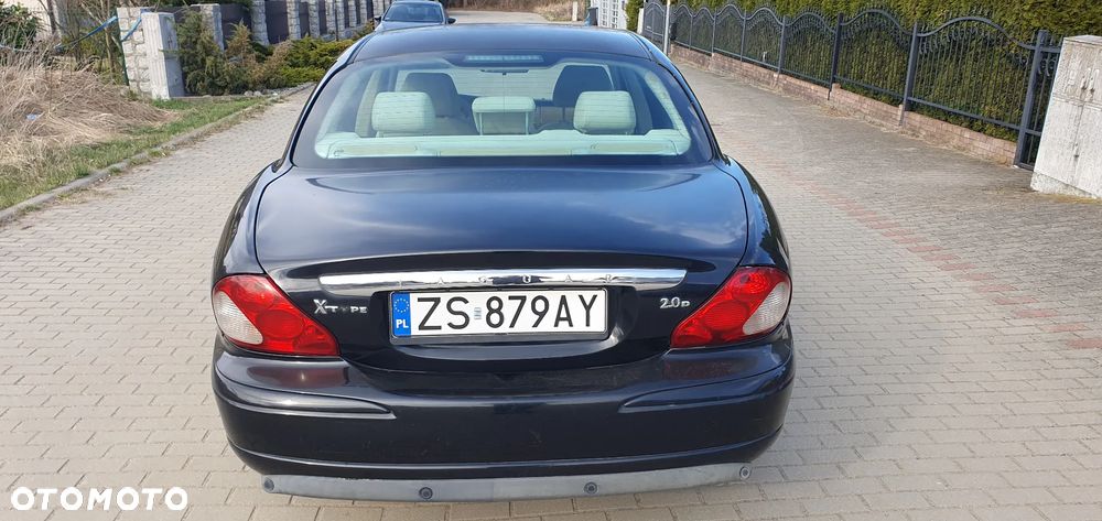 Jaguar X-Type - 17