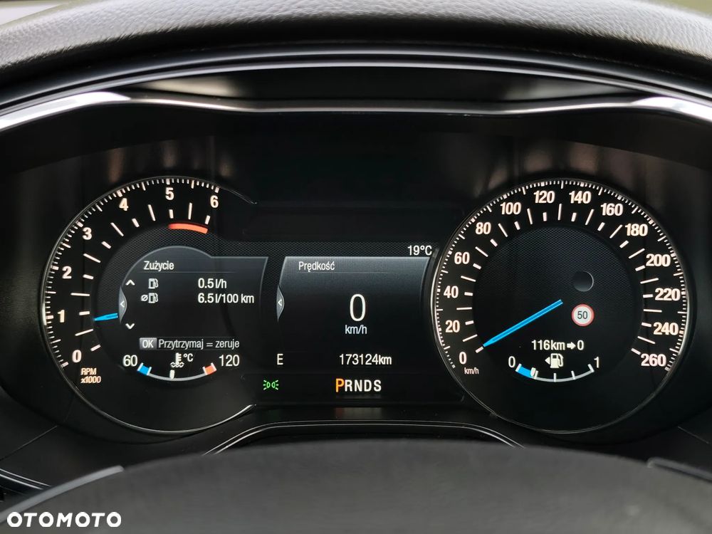 Ford Mondeo - 25
