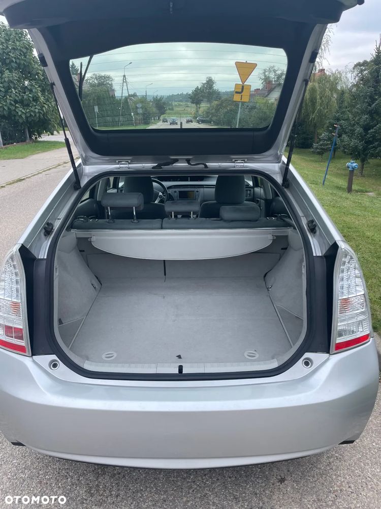 Toyota Prius 1.8 HSD Life - 7