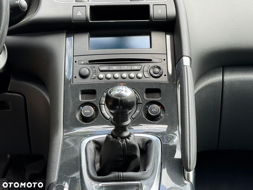 Peugeot 3008 1.6 HDi Active - 33