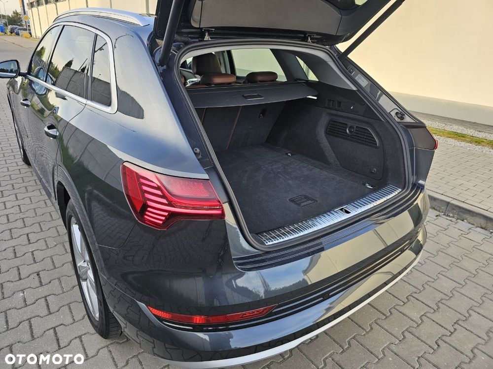 Audi e-tron 50 Quattro - 18