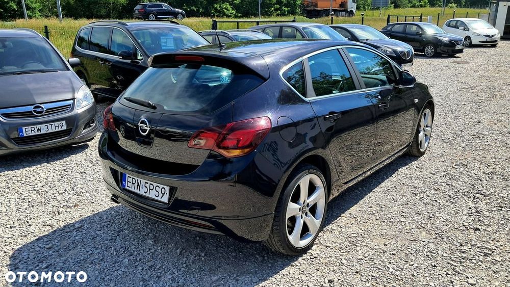 Opel Astra 1.6 T Sport - 13