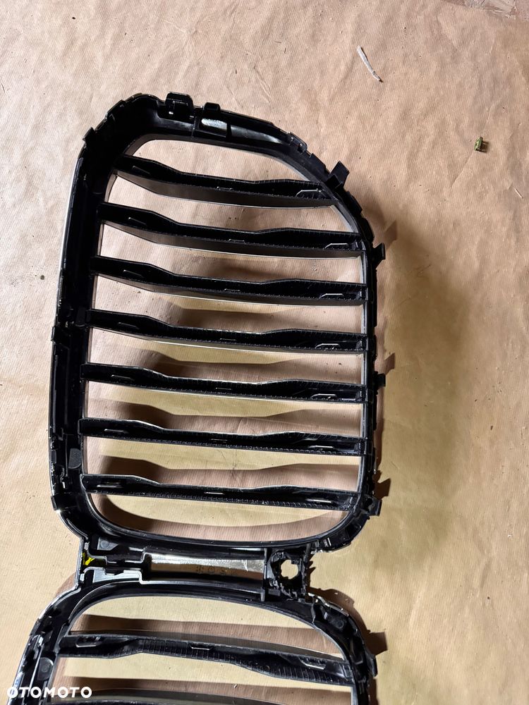 GRILL BMW X5 G05 7454888 7454887 - 7