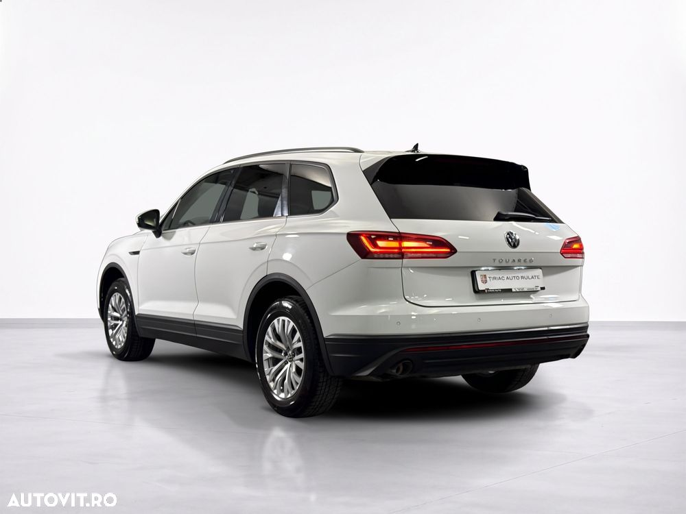 Volkswagen Touareg - 4