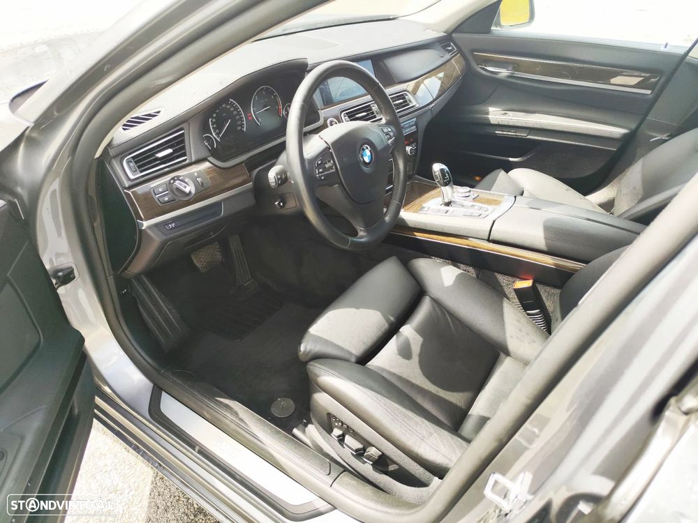 BMW 730 d - 8