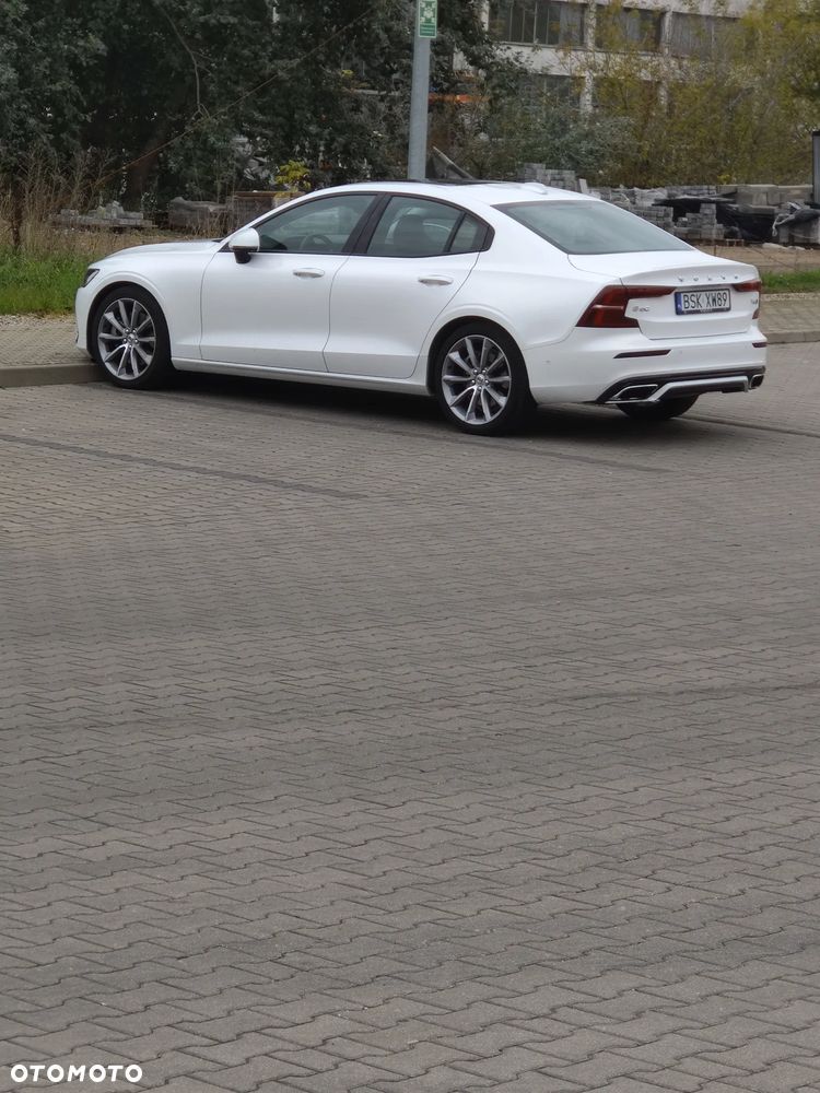 Volvo S60 T6 AWD Momentum Pro - 15