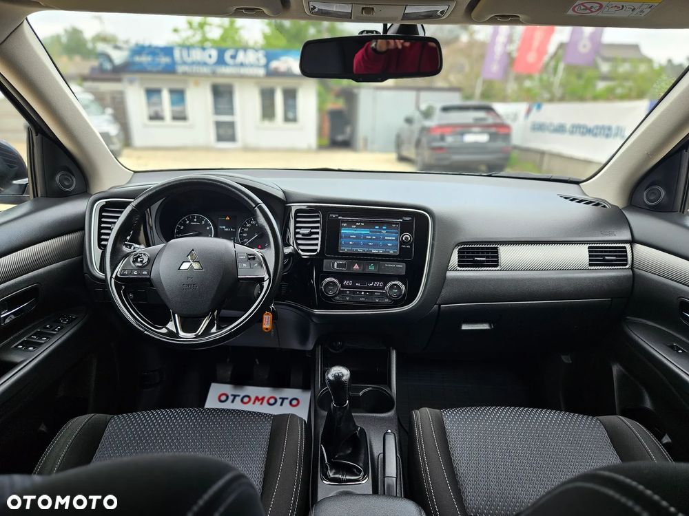 Mitsubishi Outlander 2.0 2WD Diamant - 4
