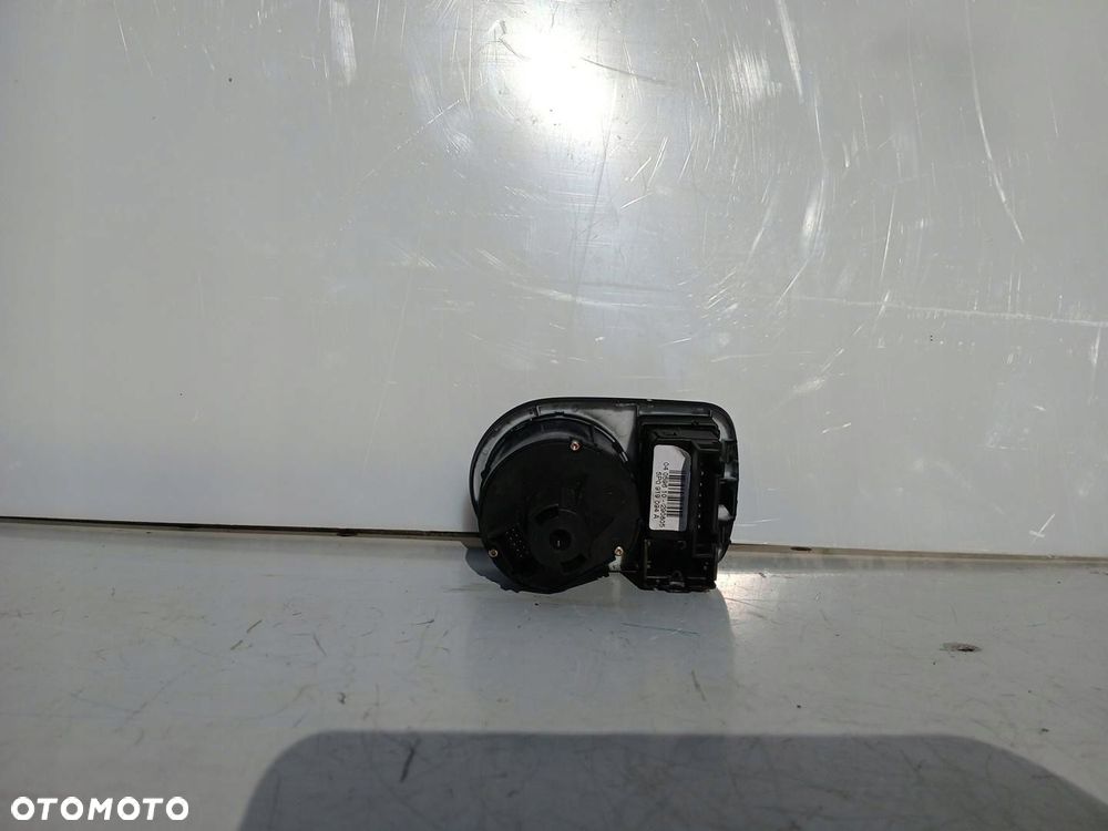 WŁĄCZNIK PRZEŁĄCZNIK ŚWIATEŁ SEAT LEON II 5P0919094A - 2