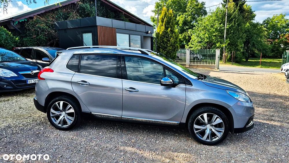Peugeot 2008 1.6 VTi Allure - 9