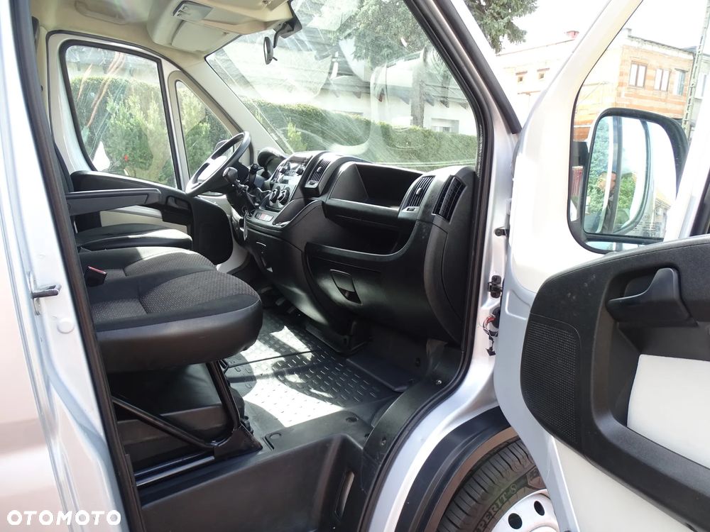 Peugeot BOXER 130 KONI ,DOKA, KLIMATYZACJA, 7 OSÓB + SKRZYNIA ,127 tys/km -dokumenty. - 8
