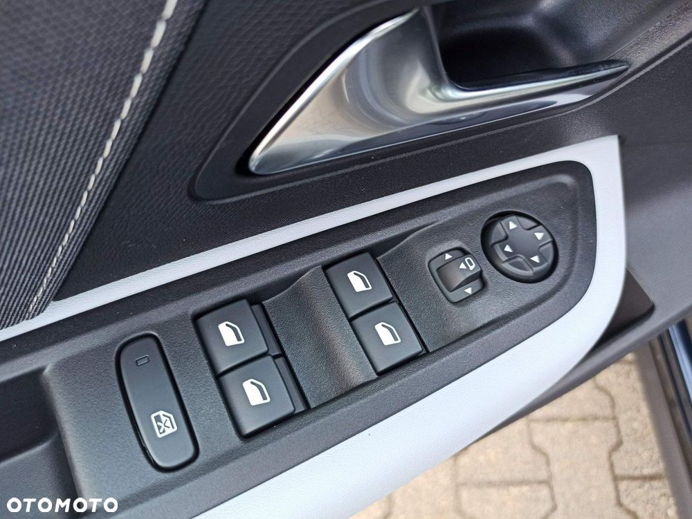 Citroën C4X 1.2 PureTech Max S&S EAT8 - 21