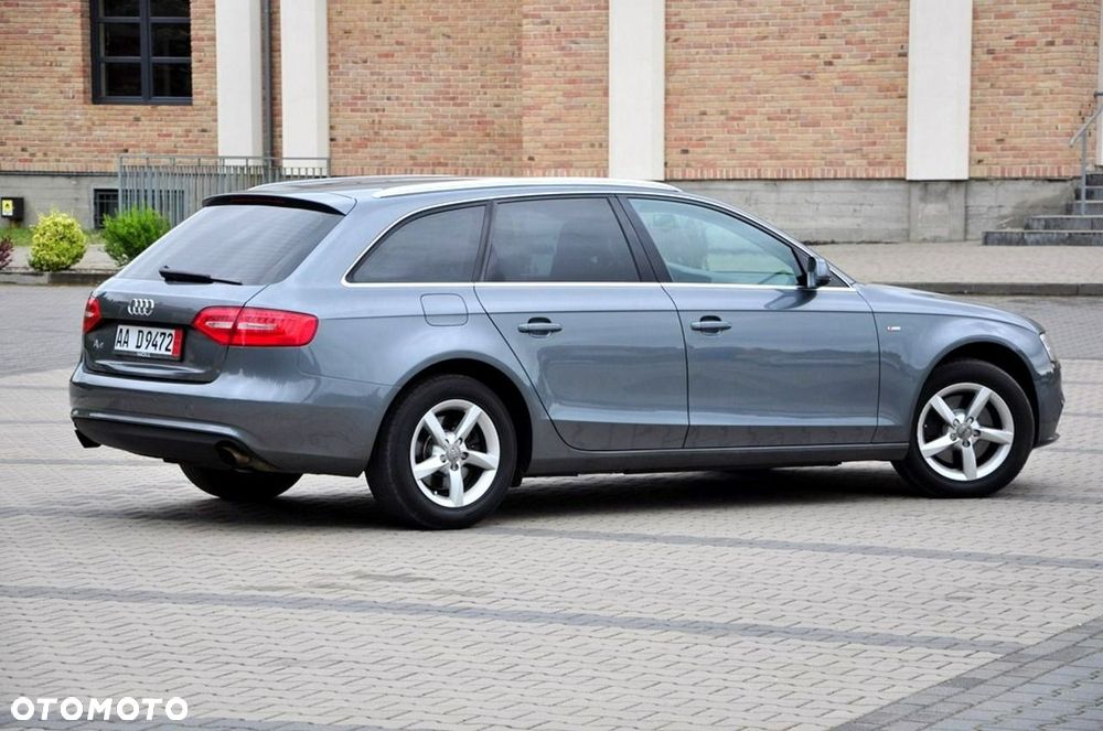 Audi A4 Avant - 10