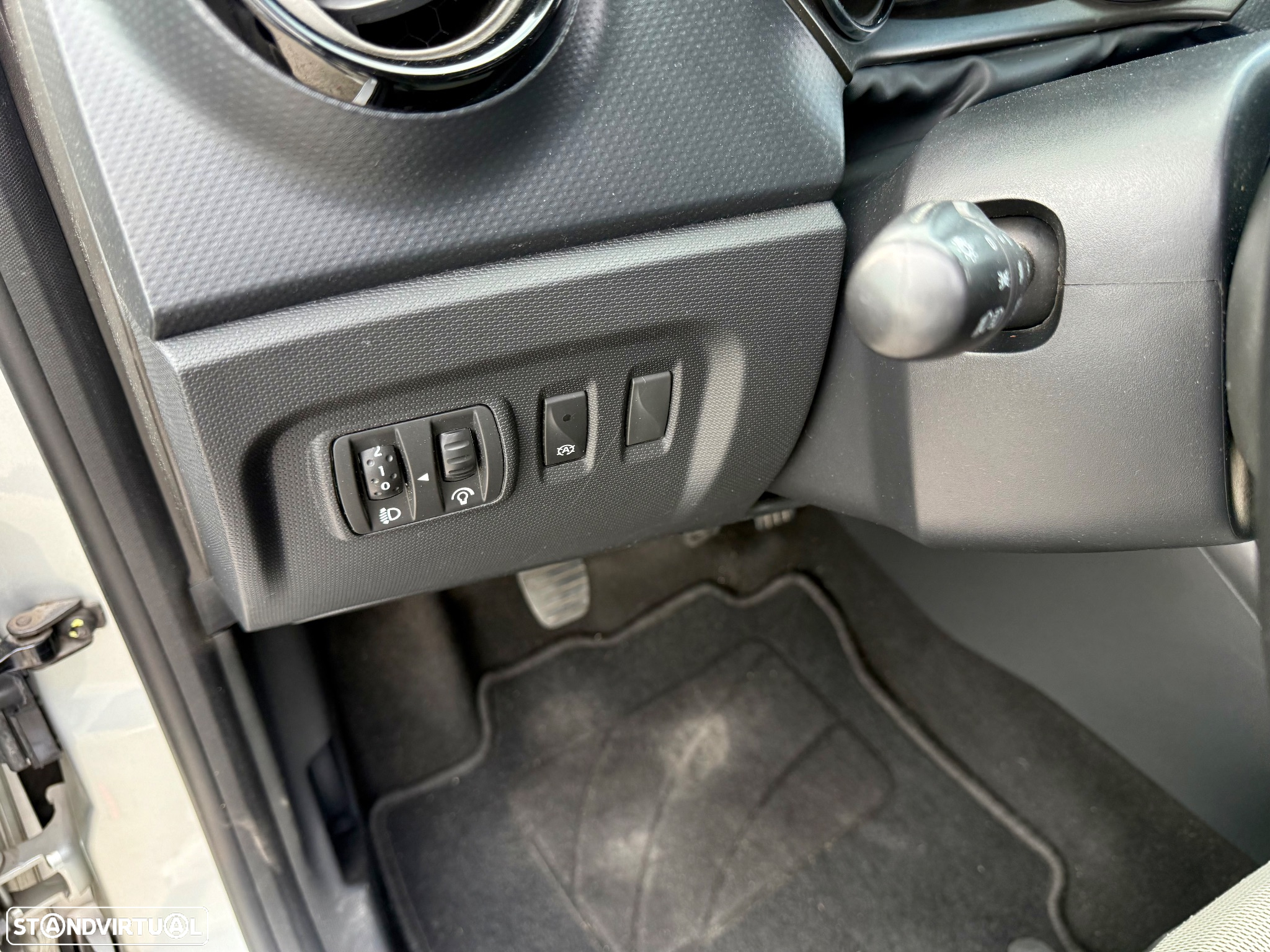 Renault Captur 1.5 dCi - 11