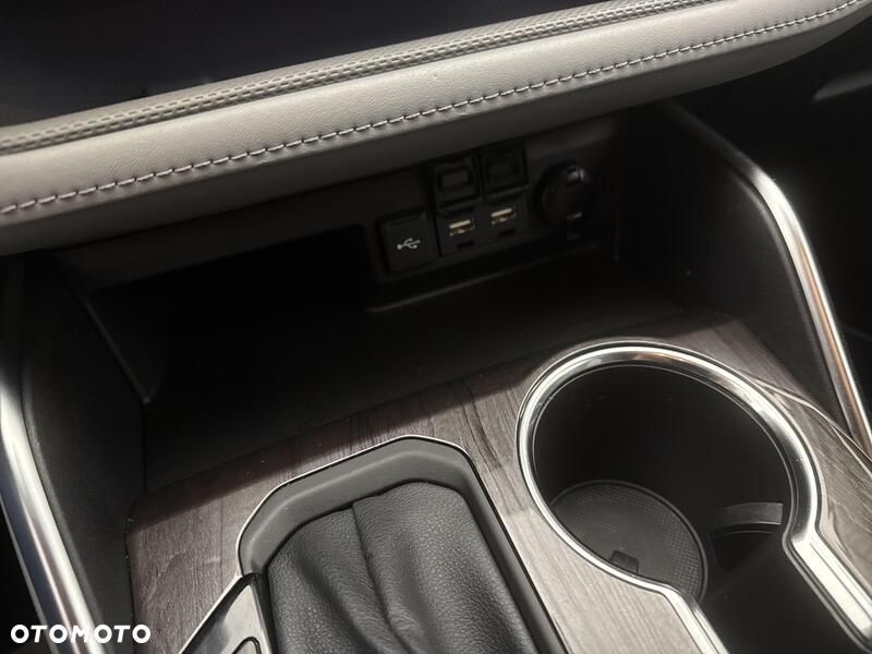 Toyota Highlander - 23