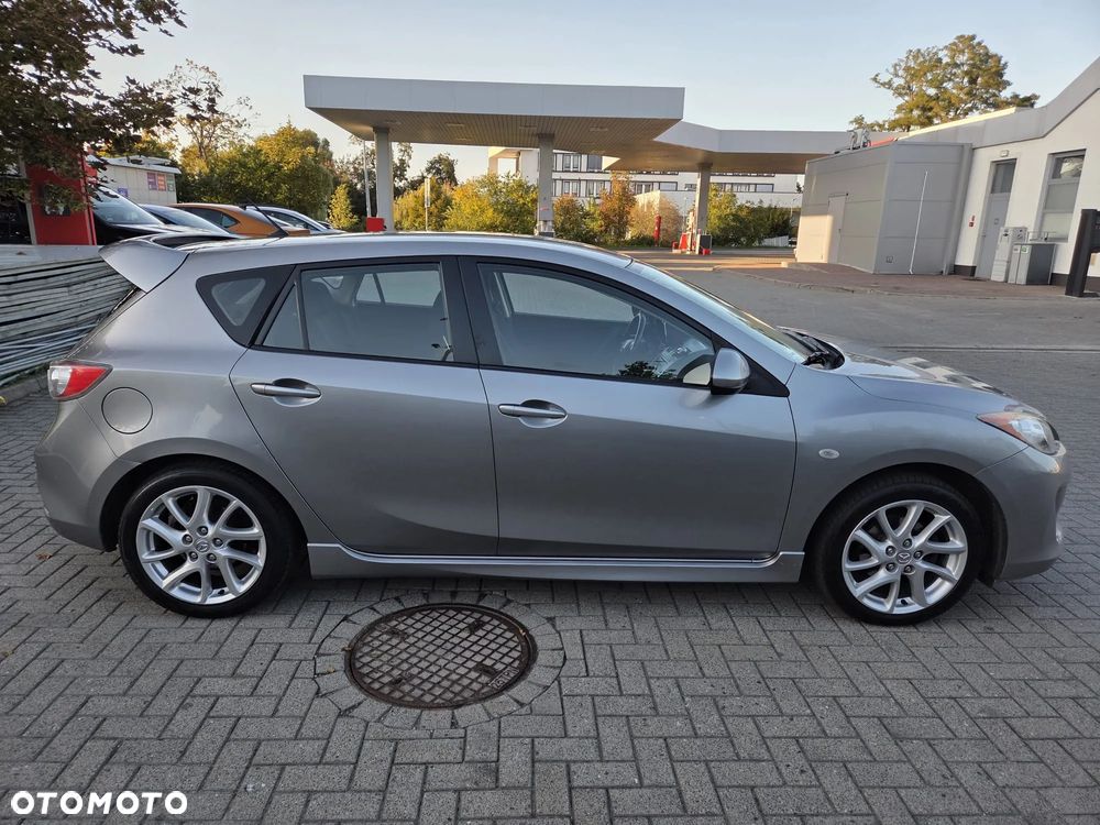 Mazda 3 - 11