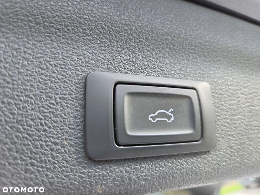 Audi A6 Avant 35 TDI S tronic sport - 32
