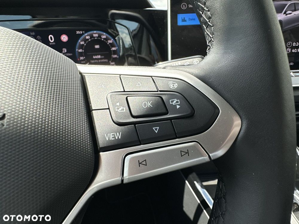 Volkswagen Golf Variant - 30