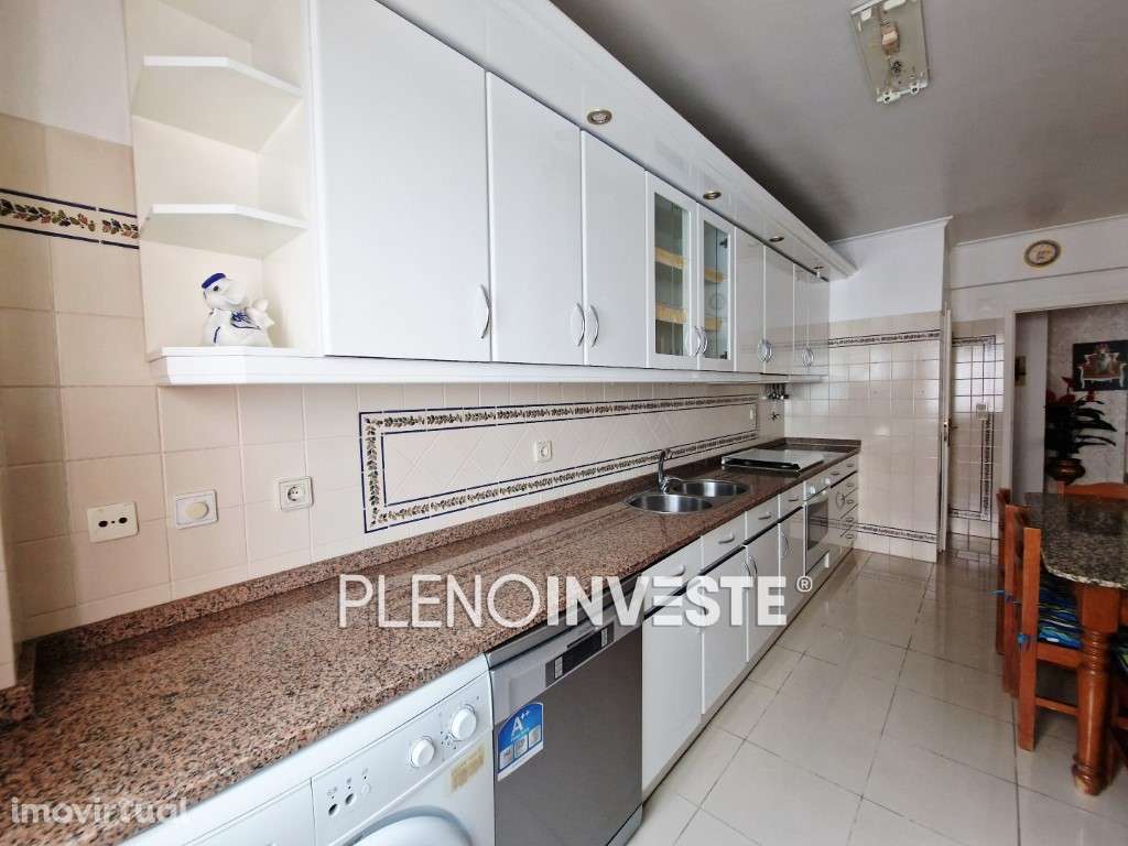 T2 com suite em prédio com elevador - Grande imagem: 3/22