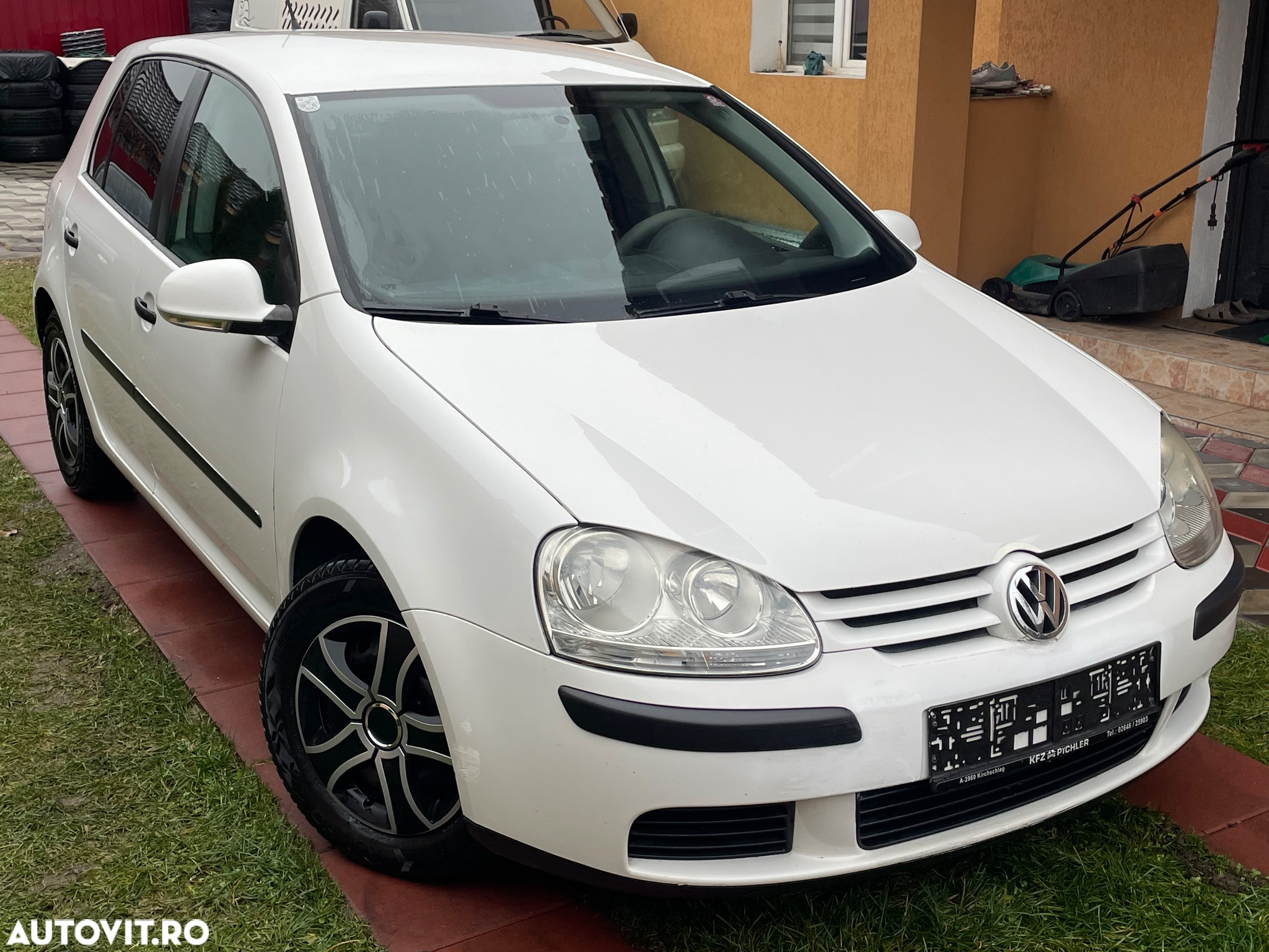 Volkswagen Golf 1.9 TDI Comfortline - 5