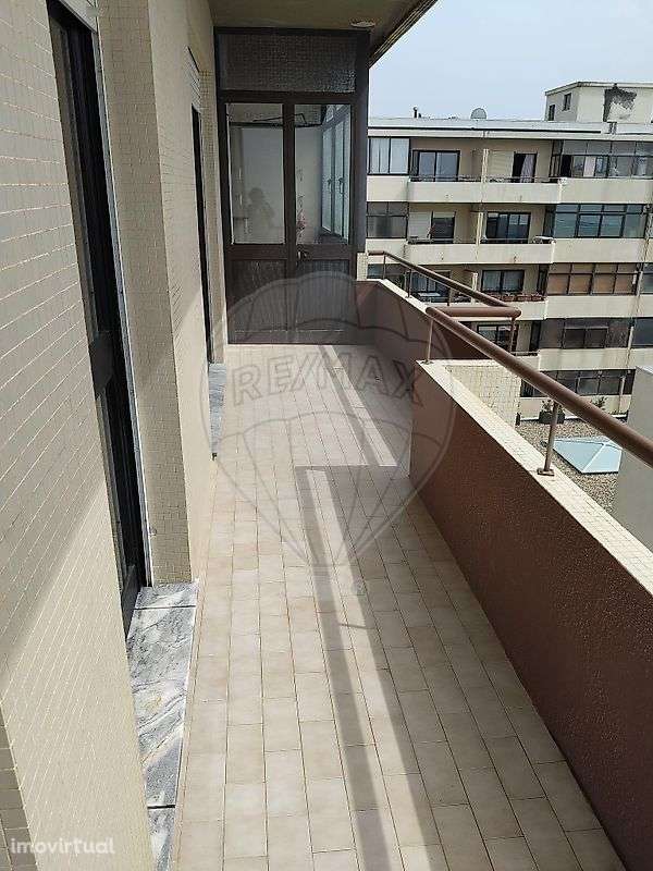Apartamento T3 para arrendamento - Grande imagem: 5/14