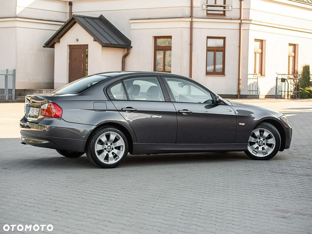 BMW Seria 3 320d - 17