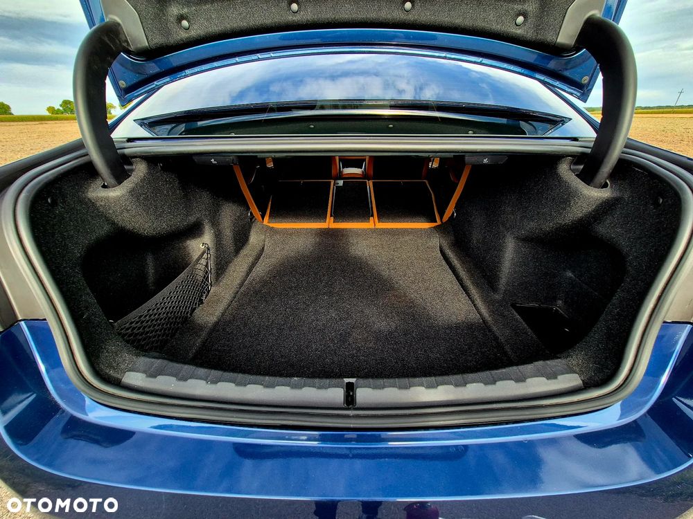 BMW Seria 3 - 10