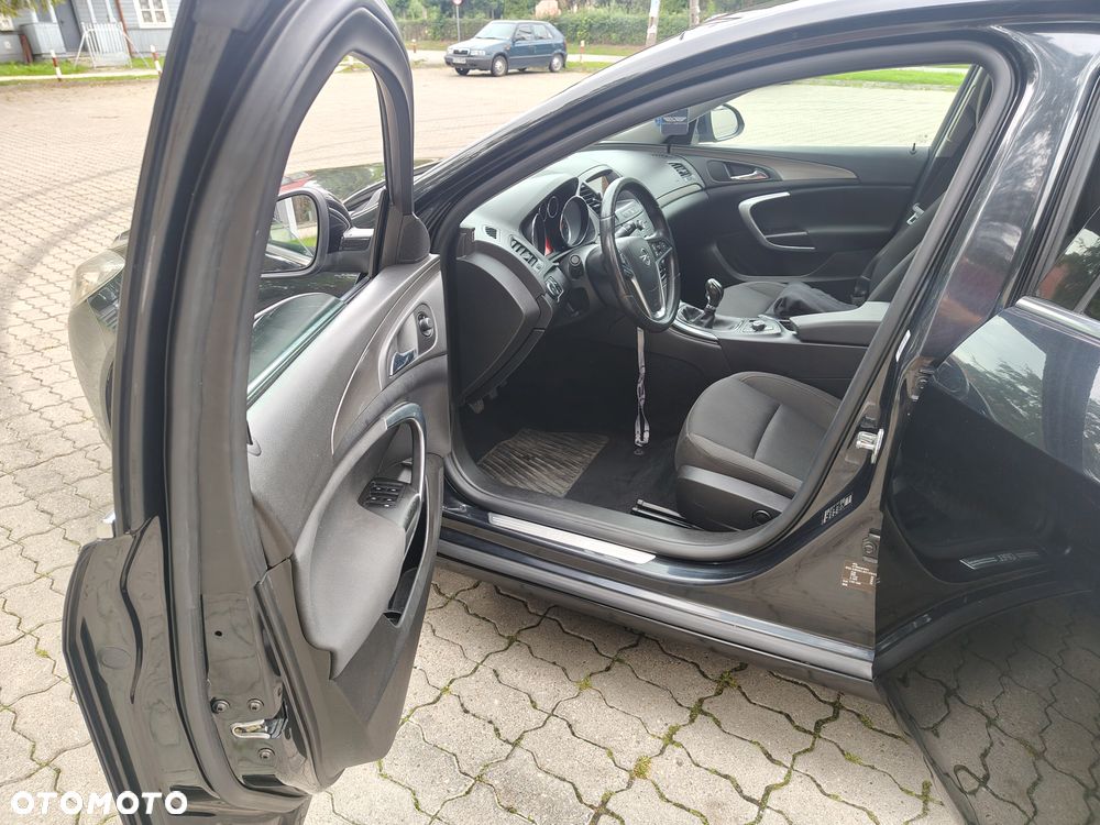 Opel Insignia - 8