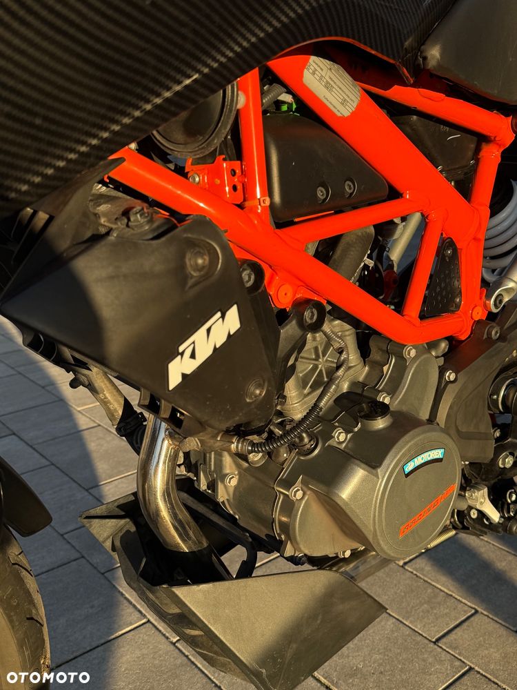 KTM Duke - 20