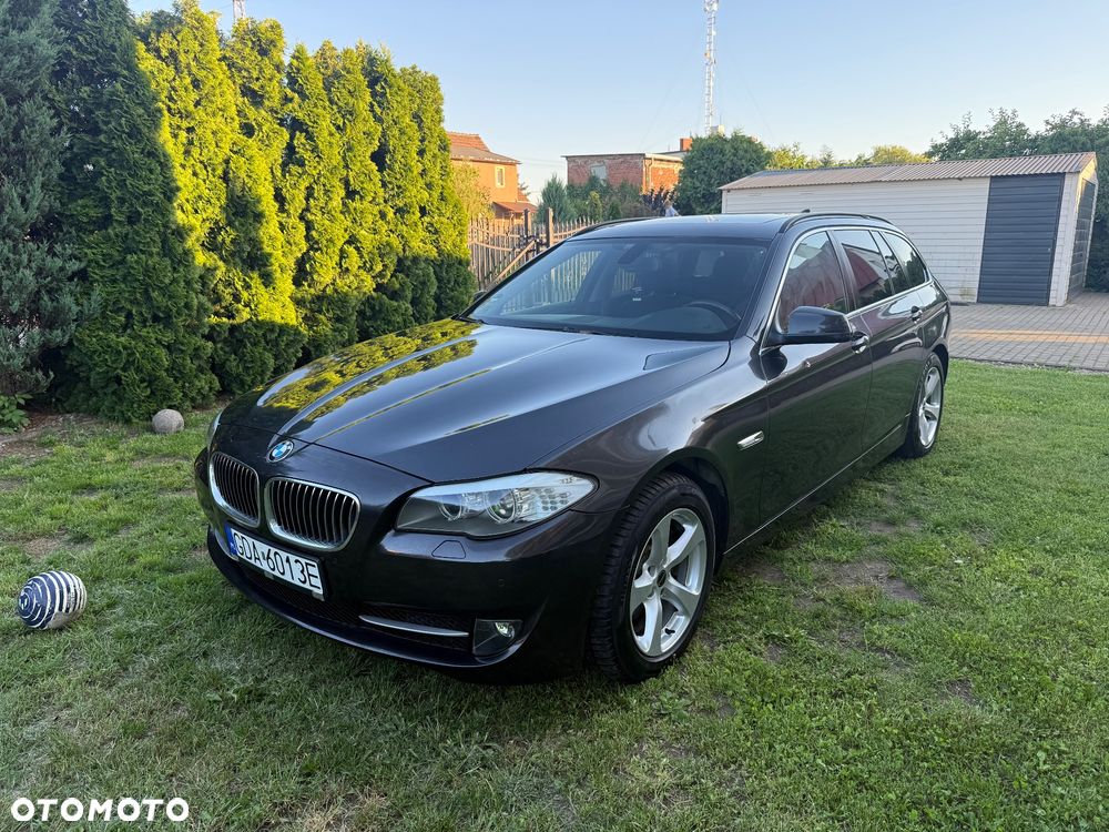 BMW Seria 5 520d Luxury Line - 1