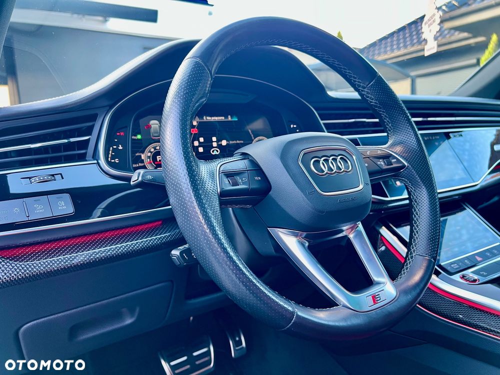 Audi SQ8 - 21