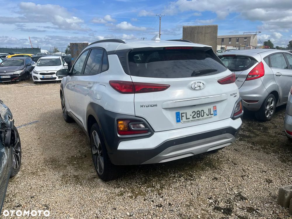 Hyundai Kona - 3