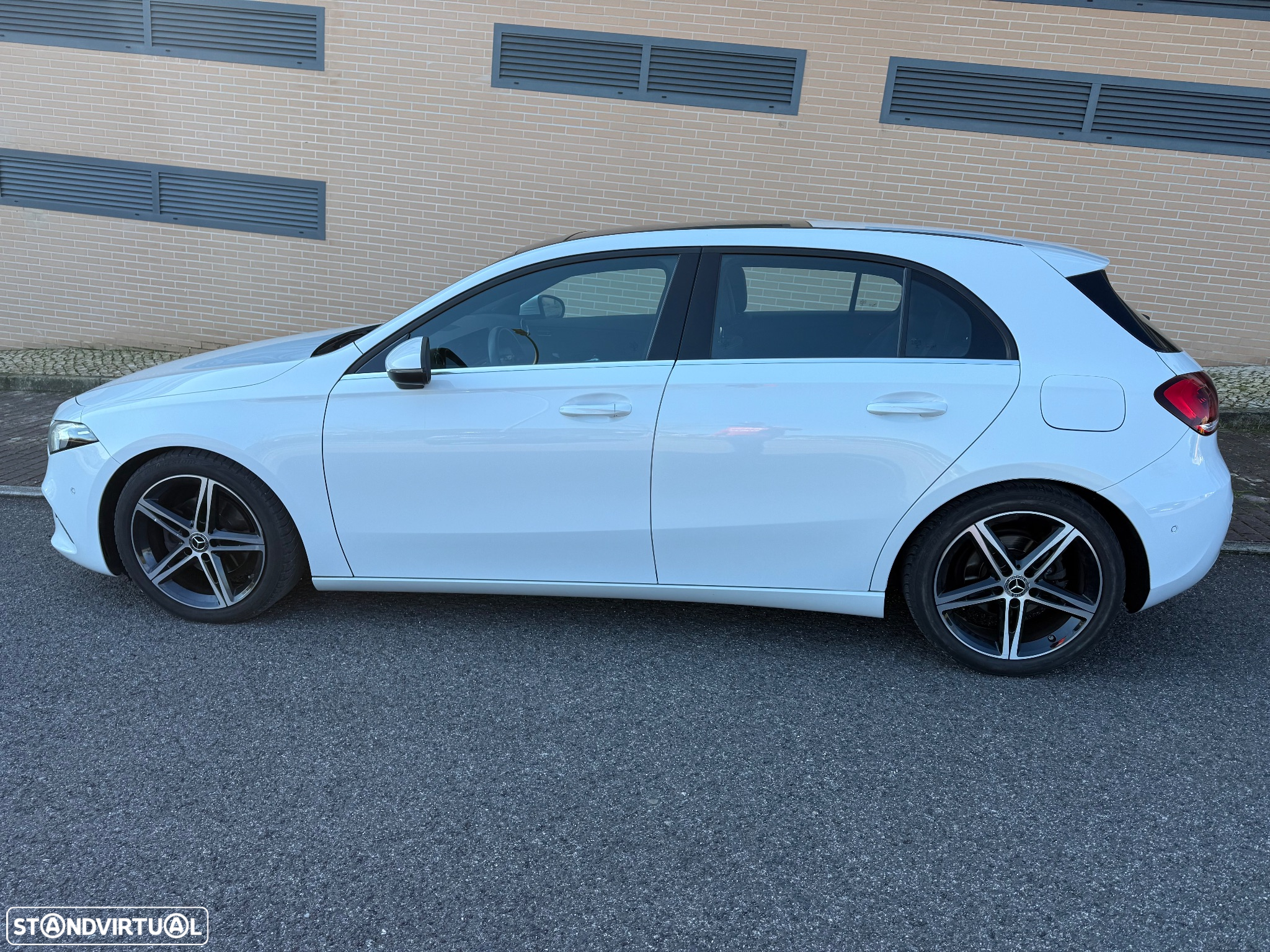 Mercedes-Benz A 180 d 7G-DCT Progressive - 13