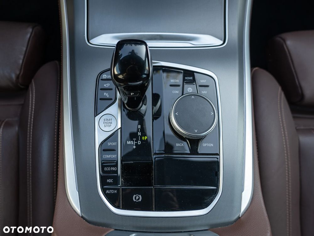 BMW X5 xDrive40d mHEV sport - 32