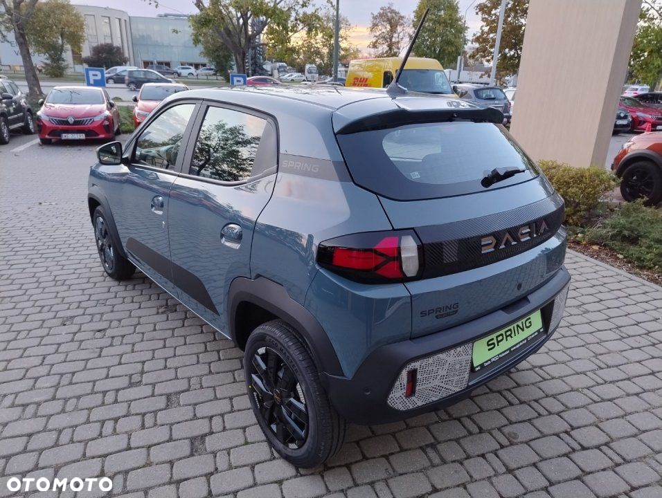 Dacia Spring - 7