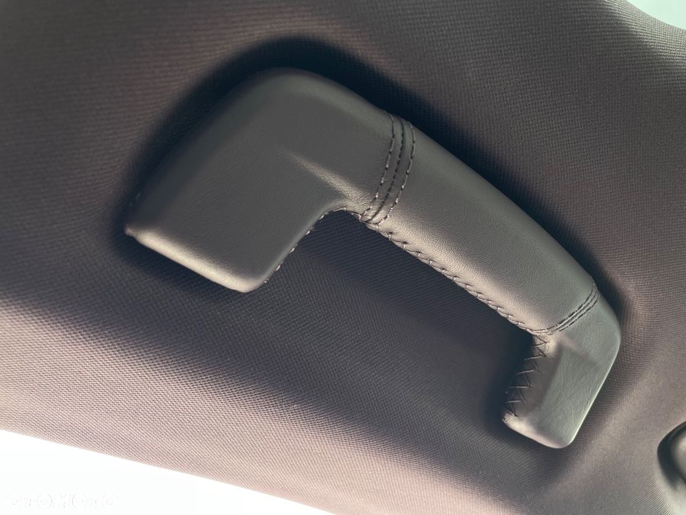Porsche Taycan 4S Performance Plus - 24