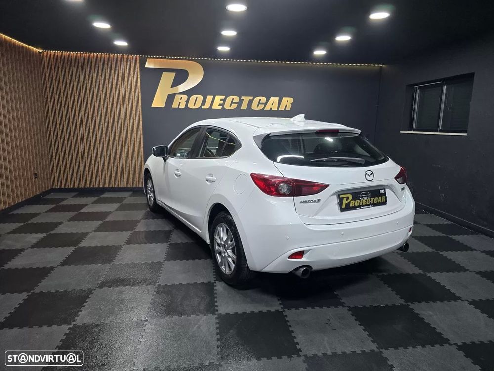 Mazda 3 Hatchback 1.5 Sky-D Evolve HS Navi - 6